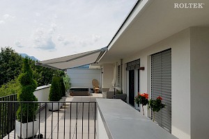 Predokenske zunanje žaluzije HERO.2, lamela P, srebrna, srebrna